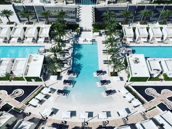851 NE 1st Ave 1811, Miami FL 33132