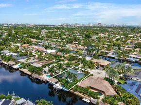 2131 NE 15th Ter, Wilton Manors FL 33305