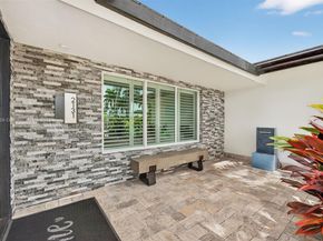2131 NE 15th Ter, Wilton Manors FL 33305