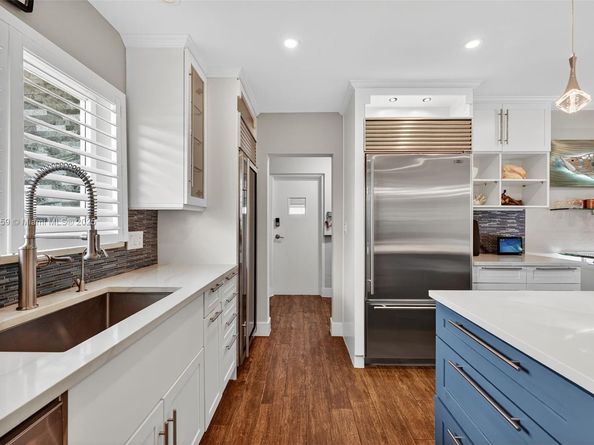 2131 NE 15th Ter, Wilton Manors FL 33305