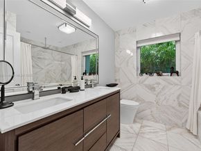 2131 NE 15th Ter, Wilton Manors FL 33305