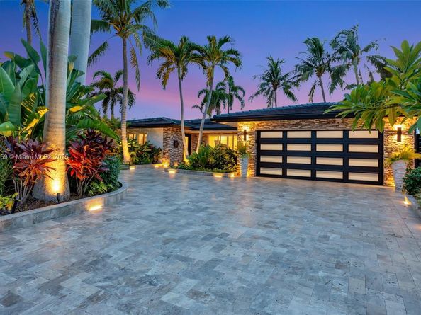 2131 NE 15th Ter, Wilton Manors FL 33305
