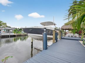 2131 NE 15th Ter, Wilton Manors FL 33305