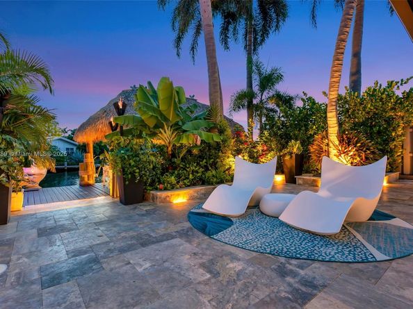 2131 NE 15th Ter, Wilton Manors FL 33305