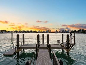 34 W Dilido Dr, Miami Beach FL 33139