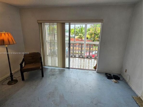 Undisclosed Address #A11863933, Hallandale Beach FL 33009