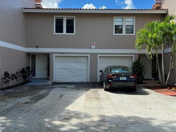 11500 NW 44th Street, Coral Springs FL 33065