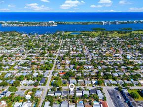 1517 N K St, Lake Worth FL 33460