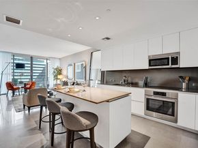 88 SW 7th St 1408, Miami FL 33130