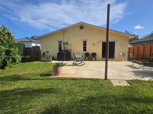 2635 Taylor St, Hollywood FL 33020