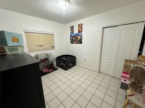 1838 NW 18th St, Miami FL 33125