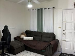 1838 NW 18th St, Miami FL 33125