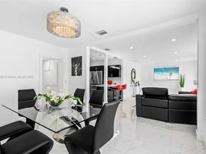 9365 SW 44th St, Miami FL 33165