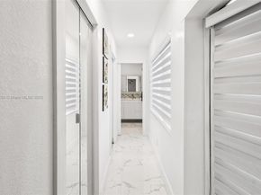 9365 SW 44th St, Miami FL 33165