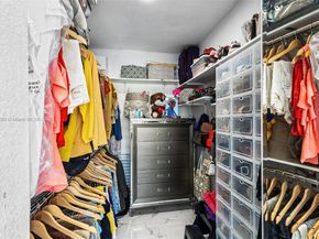9365 SW 44th St, Miami FL 33165