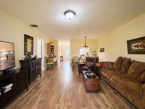 175 Lake Susan Lane, West Palm Beach FL 33411