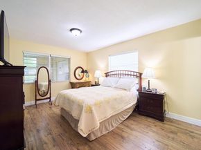 175 Lake Susan Lane, West Palm Beach FL 33411