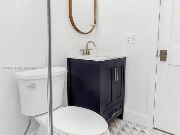 Undisclosed Address #A11838543, Miami Beach FL 33141