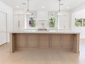 Undisclosed Address #A11838543, Miami Beach FL 33141