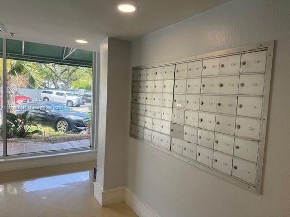 1700 NW N River Dr 704, Miami FL 33125