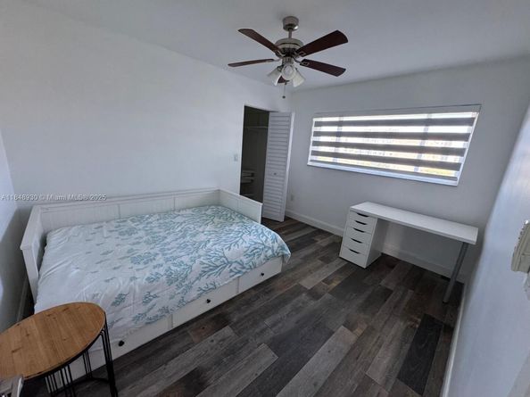 1700 NW N River Dr 704, Miami FL 33125