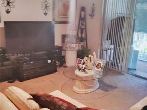 3121 NW 47th Ter 411, Lauderdale Lakes FL 33319
