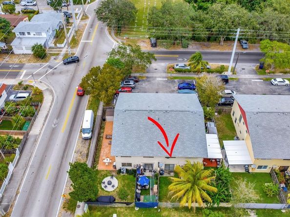 1604 NE 151st St 1604, North Miami Beach FL 33162