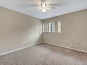 1604 NE 151st St 1604, North Miami Beach FL 33162