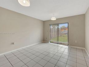 1604 NE 151st St 1604, North Miami Beach FL 33162