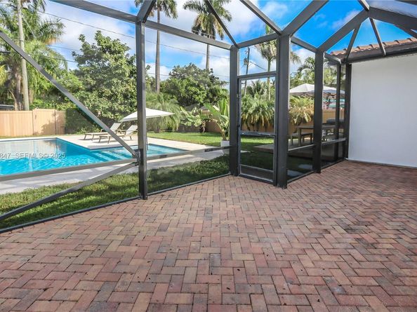 1417 Jackson St, Hollywood FL 33020