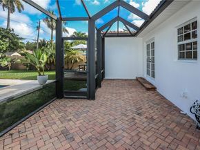 1417 Jackson St, Hollywood FL 33020