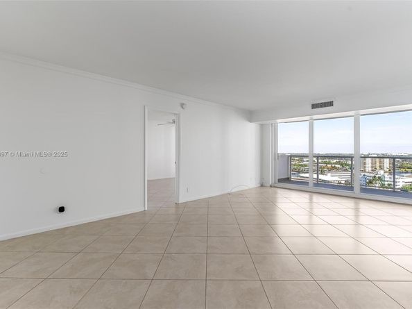 2701 N Ocean Blvd 14B, Fort Lauderdale FL 33308