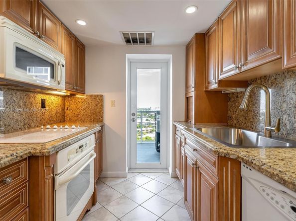 2701 N Ocean Blvd 14B, Fort Lauderdale FL 33308