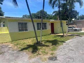 1825 NW 112th St, Miami FL 33167