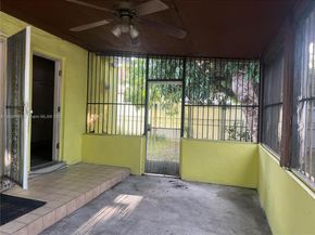 1825 NW 112th St, Miami FL 33167