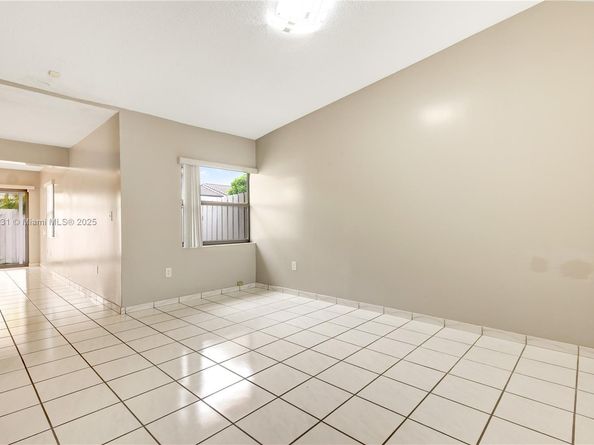 1620 SW 124th Pl, Miami FL 33175