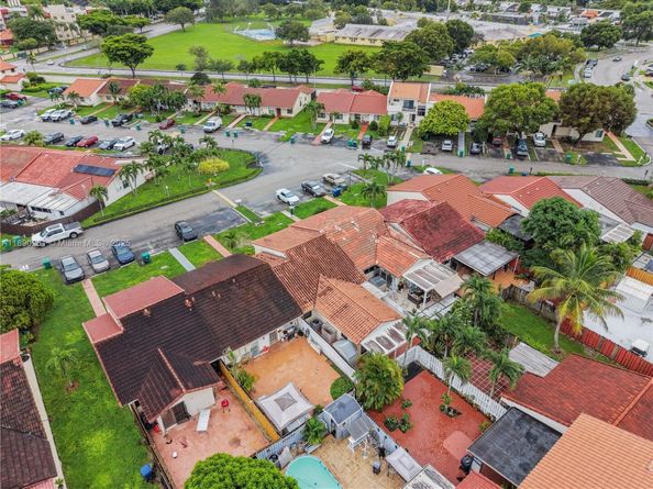 1620 SW 124th Pl, Miami FL 33175