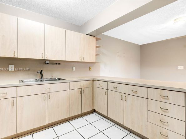1620 SW 124th Pl, Miami FL 33175