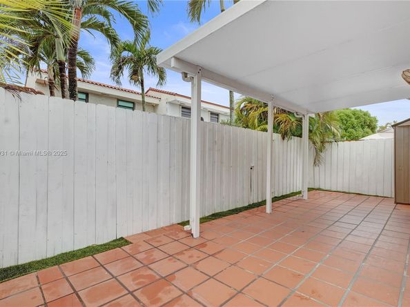 1620 SW 124th Pl, Miami FL 33175