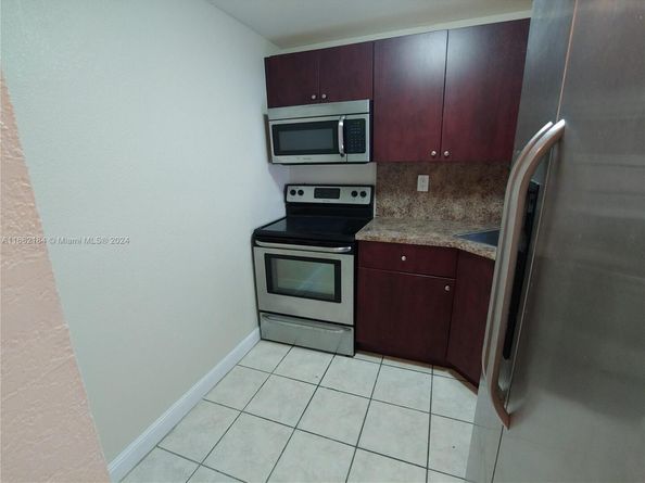 801 NW 47th Ave 805W, Miami FL 33126