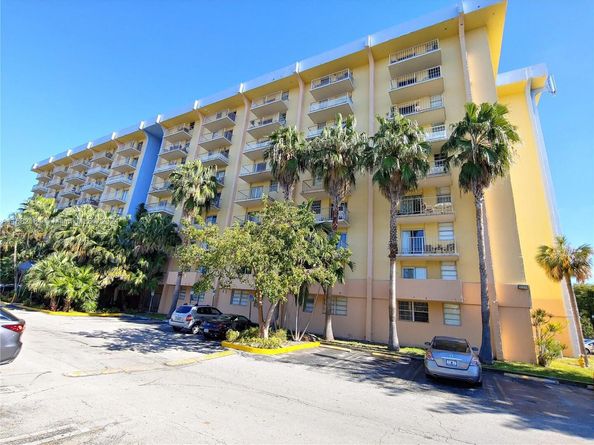 801 NW 47th Ave 805W, Miami FL 33126