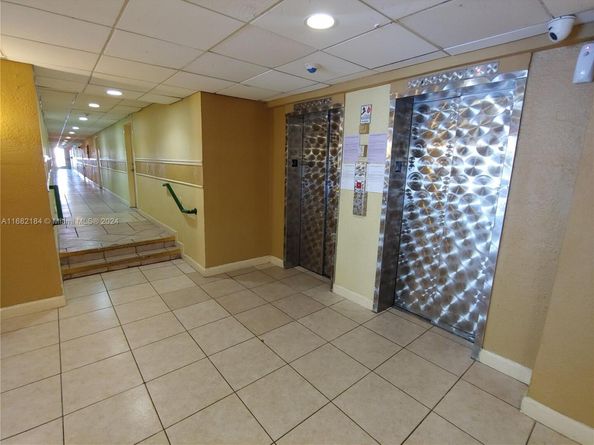 801 NW 47th Ave 805W, Miami FL 33126