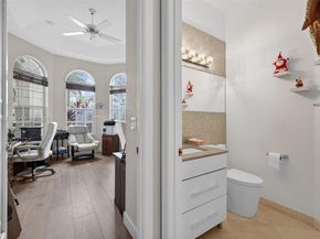 104 Dockside Cir, Weston FL 33327