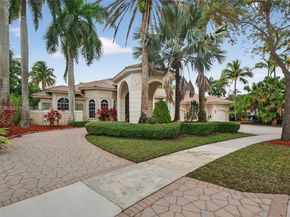 104 Dockside Cir, Weston FL 33327