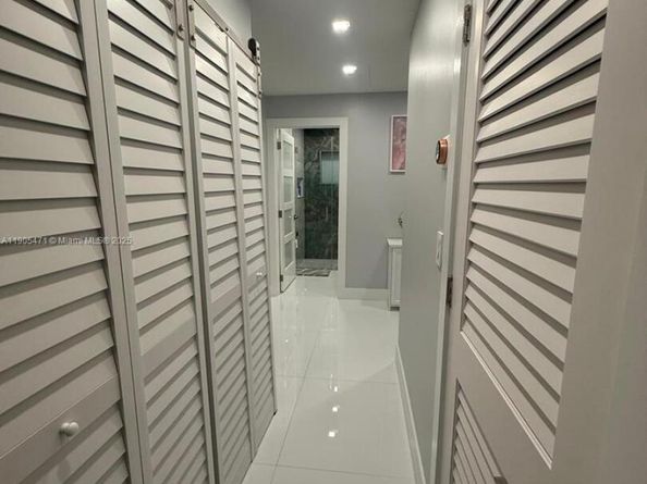 12497 SW 199th Ter, Miami FL 33177