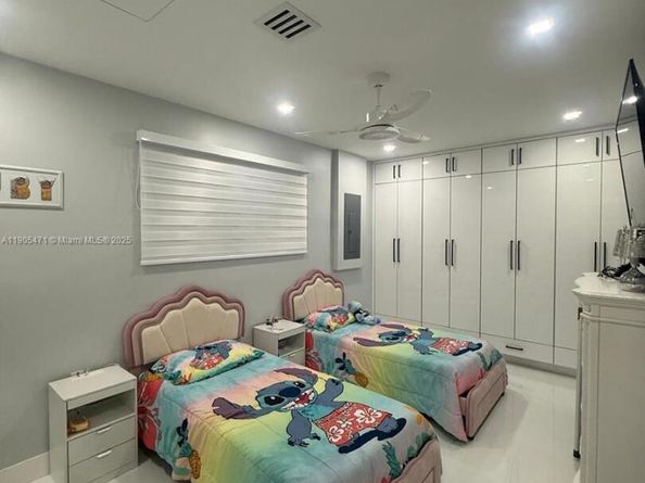 12497 SW 199th Ter, Miami FL 33177