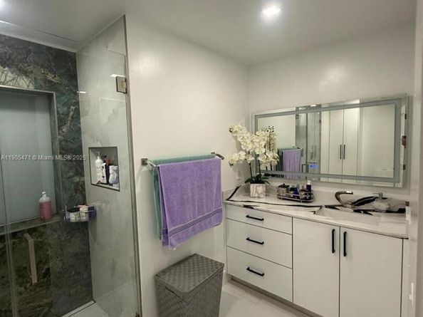 12497 SW 199th Ter, Miami FL 33177