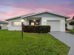 3810 Rowena Cir, West Palm Beach FL 33417