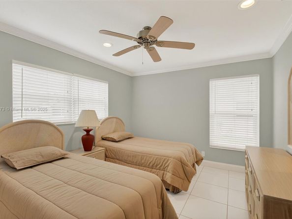 3810 Rowena Cir, West Palm Beach FL 33417