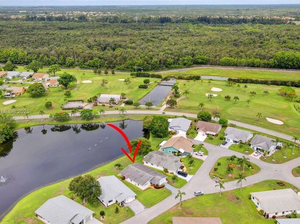 3810 Rowena Cir, West Palm Beach FL 33417
